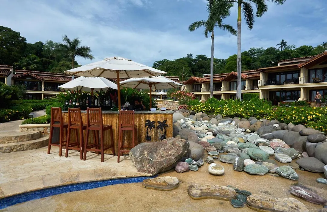 Palms 3- Luxury Beachfront Villa-1